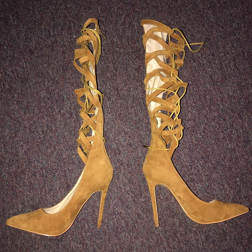 MISS LOLA Tie Up Heels - NEVER WORN!! - Picture 3 of 4